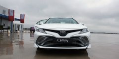 Одна на всех. Первый тест новой Toyota Camry :: Autonews