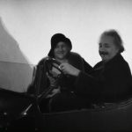 Обнаружено уникальное видео с летающим авто Эйнштейна - Автоцентр.ua